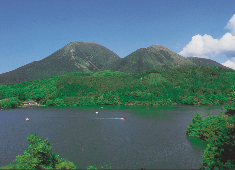 三瓶山・浮布池